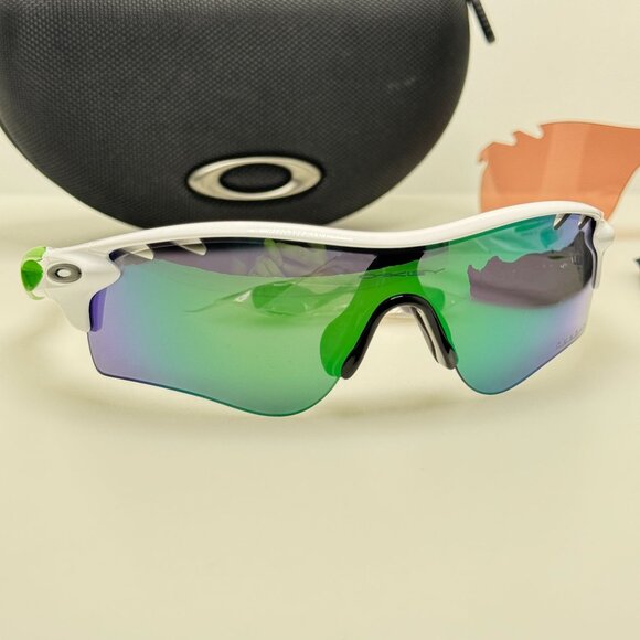 Oakley Sunglasses OO9181-35 Radar Lock Mark Cavendish W/ Case - Picture 2 of 11